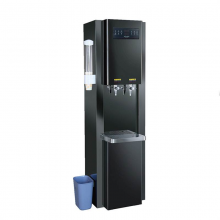 裕豪 WA-30 0黑钛金微电脑快速电热开水器 (单位：个)