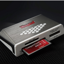 金士顿USB 3.0 多功能读卡器（FCR-HS4）