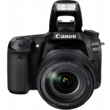 佳能（Canon）EOS 80D （EF-S 18-135mm f/3.5-5.6 IS镜头)
