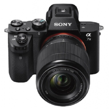 索尼（SONY）Alpha 7 II 标准套机（a7M2K）全画幅微单数码相机 （约2430万有效像素 28-70mm镜头 a7M2/A72）含相机包+128g内存卡