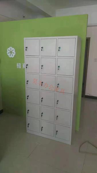 昊丰HF717储物柜18门