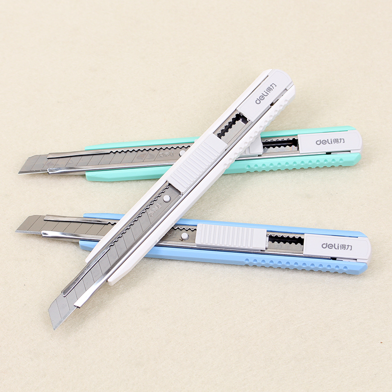 得力美工刀浅蓝2086