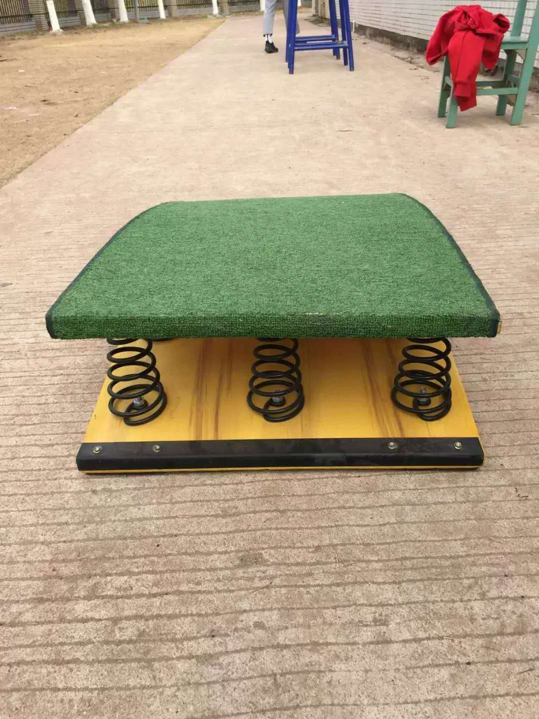 助跳板s型弹簧起跳板四簧六簧九弹簧助跳板儿童助跳板木马军训体操